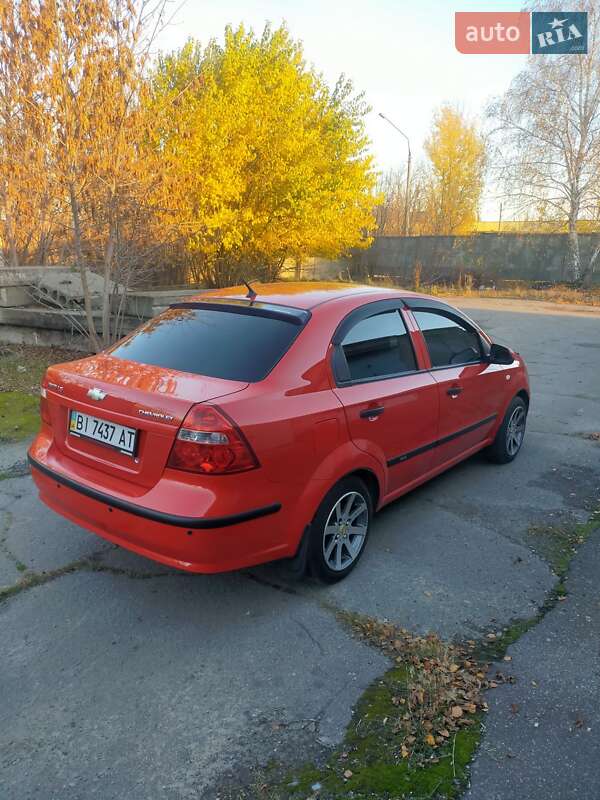 Седан Chevrolet Aveo 2008 в Кременчуге
