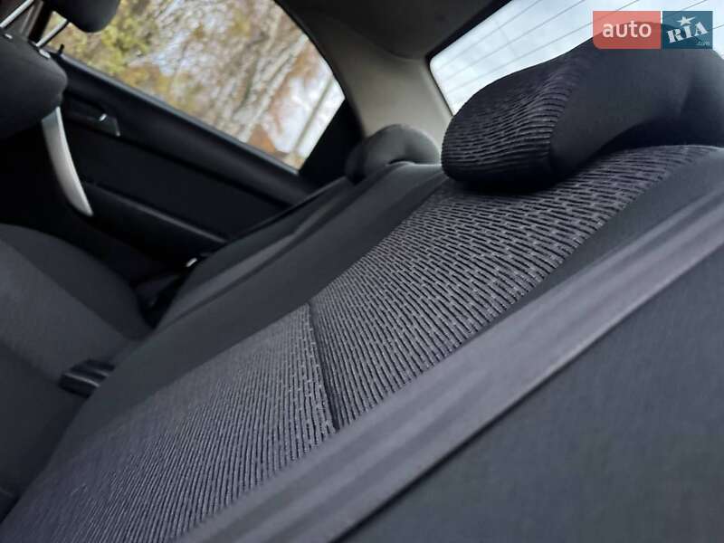 Седан Chevrolet Aveo 2011 в Охтирці