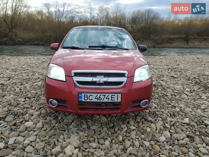 Седан Chevrolet Aveo 2008 в Калуше