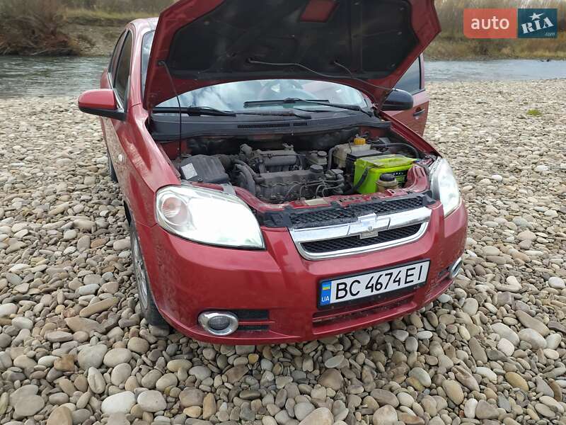 Седан Chevrolet Aveo 2008 в Калуше