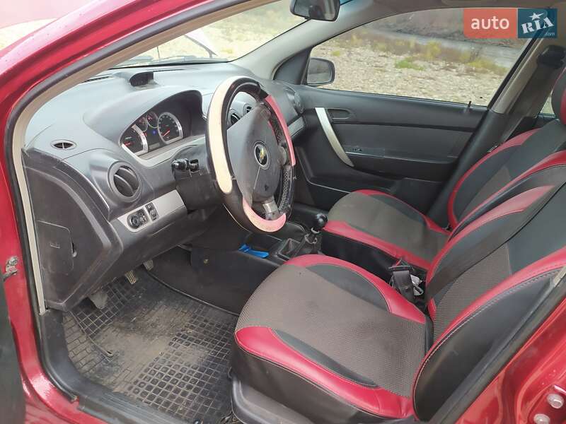 Седан Chevrolet Aveo 2008 в Калуше