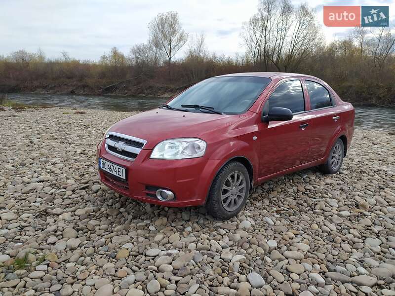 Седан Chevrolet Aveo 2008 в Калуше