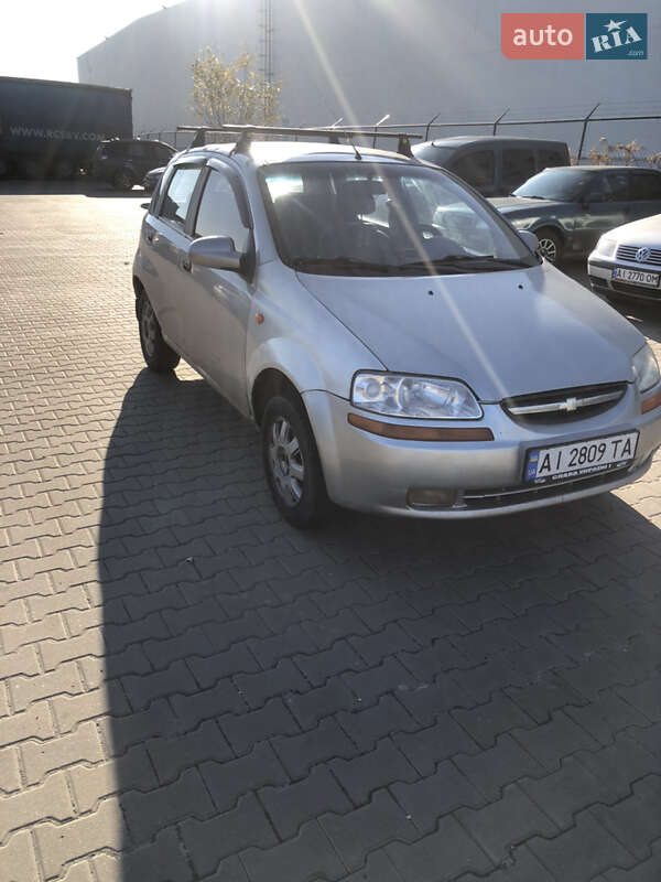 Хэтчбек Chevrolet Aveo 2005 в Сеньковке фото Хэтчбек Chevrolet Aveo 2005 в Сеньковке