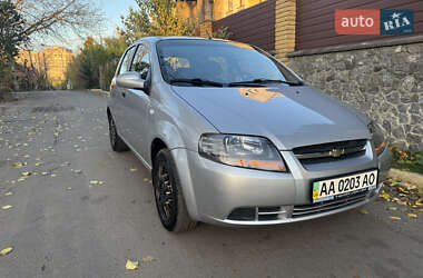 Хэтчбек Chevrolet Aveo 2008 в Киеве