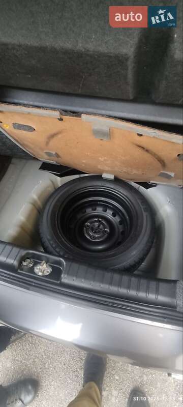 Хэтчбек Chevrolet Aveo 2007 в Житомире фото 10 Хэтчбек Chevrolet Aveo 2007 в Житомире