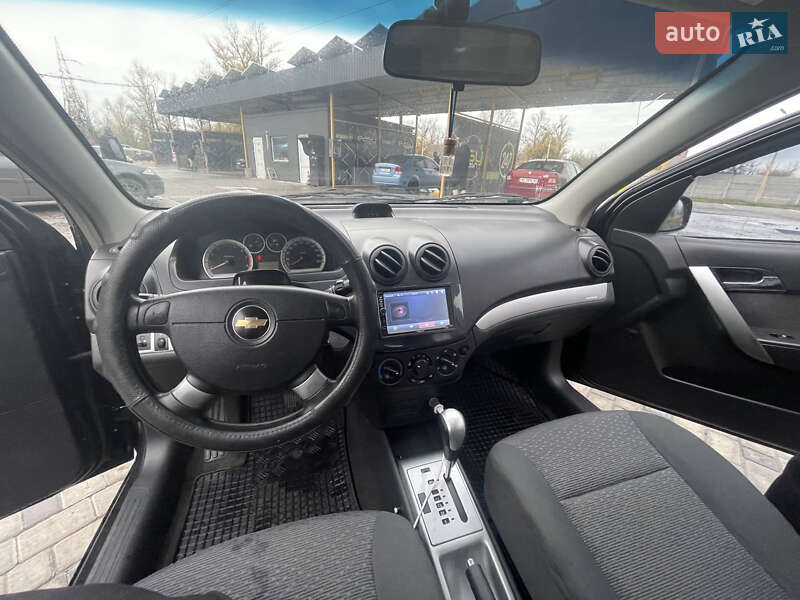 Седан Chevrolet Aveo 2011 в Павлограде