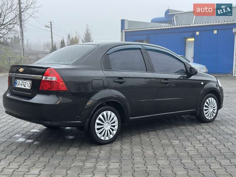 Седан Chevrolet Aveo 2008 в Хмельницькому