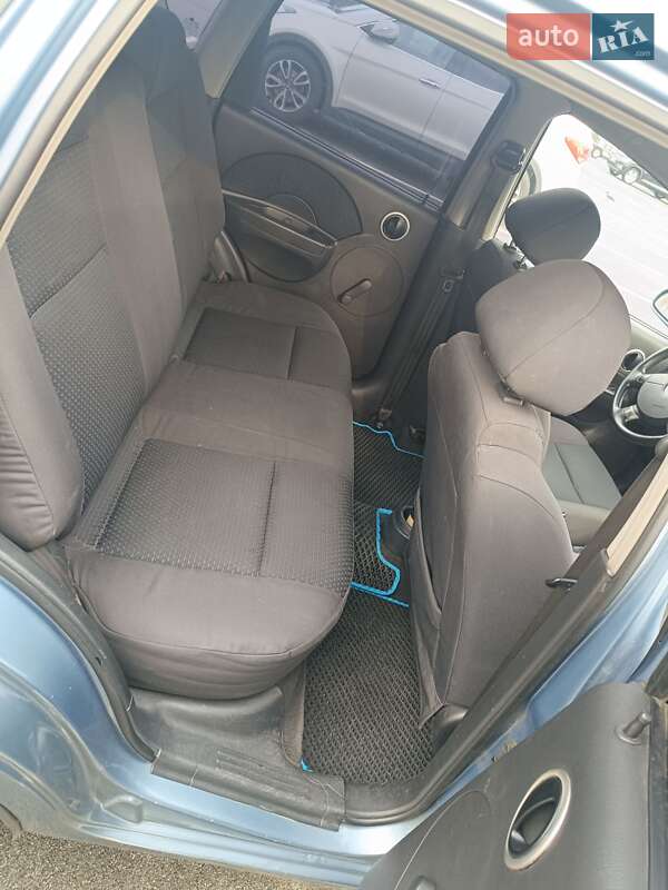 Хэтчбек Chevrolet Aveo 2007 в Киеве фото 2 Хэтчбек Chevrolet Aveo 2007 в Киеве