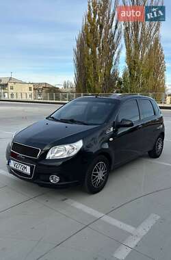 Хэтчбек Chevrolet Aveo 2008 в Киеве