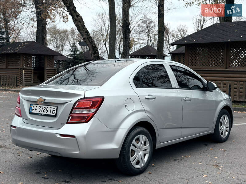 Седан Chevrolet Aveo 2017 в Тернополе фото 21 Седан Chevrolet Aveo 2017 в Тернополе