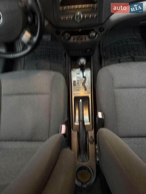 Седан Chevrolet Aveo 2005 в Рівному