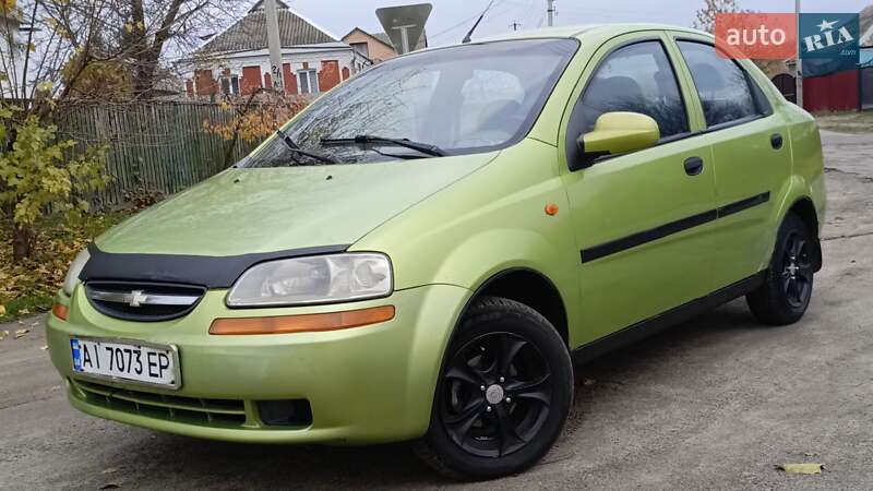 Седан Chevrolet Aveo 2004 в Звенигородці