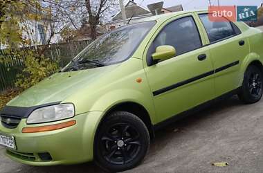 Седан Chevrolet Aveo 2004 в Звенигородке