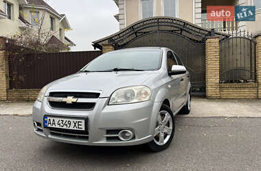 Седан Chevrolet Aveo 2009 в Киеве