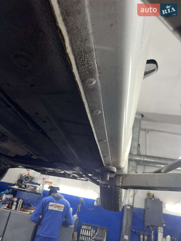 Седан Chevrolet Aveo 2009 в Киеве