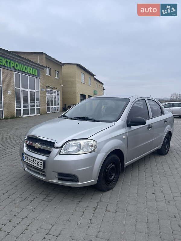 Седан Chevrolet Aveo 2008 в Харькове
