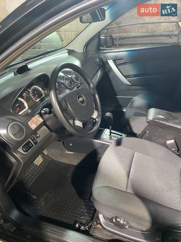 Седан Chevrolet Aveo 2008 в Киеве