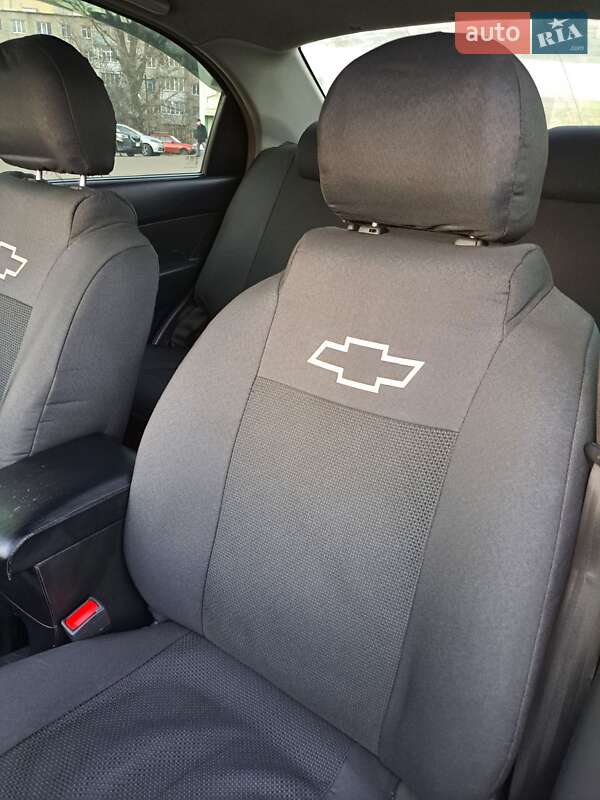 Седан Chevrolet Aveo 2007 в Шостке