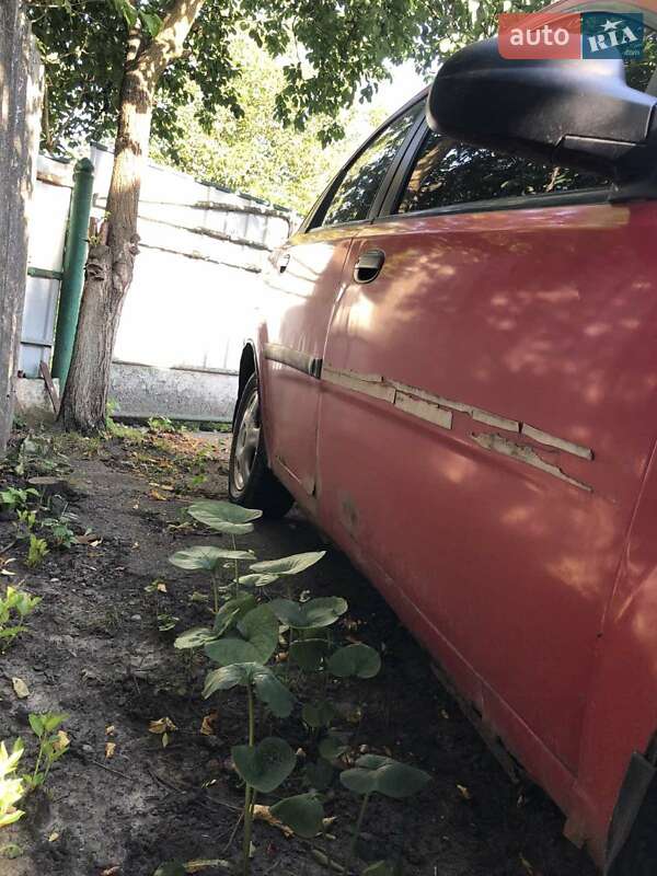 Седан Chevrolet Aveo 2005 в Калинівці