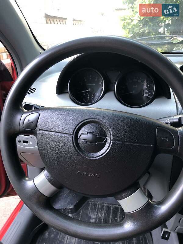 Седан Chevrolet Aveo 2005 в Калинівці