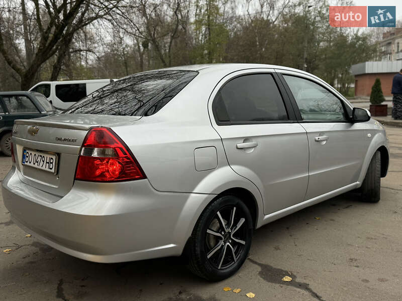 Седан Chevrolet Aveo 2008 в Хмельницком