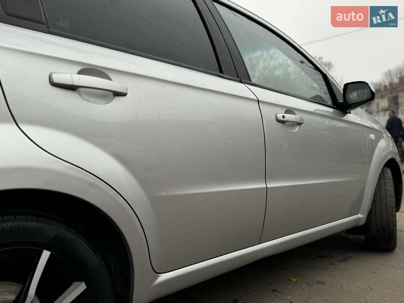 Седан Chevrolet Aveo 2008 в Хмельницком