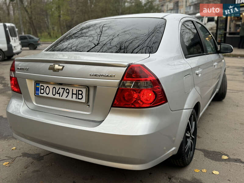 Седан Chevrolet Aveo 2008 в Хмельницком