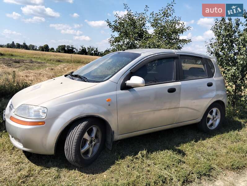 Хэтчбек Chevrolet Aveo 2005 в Киеве фото 7 Хэтчбек Chevrolet Aveo 2005 в Киеве