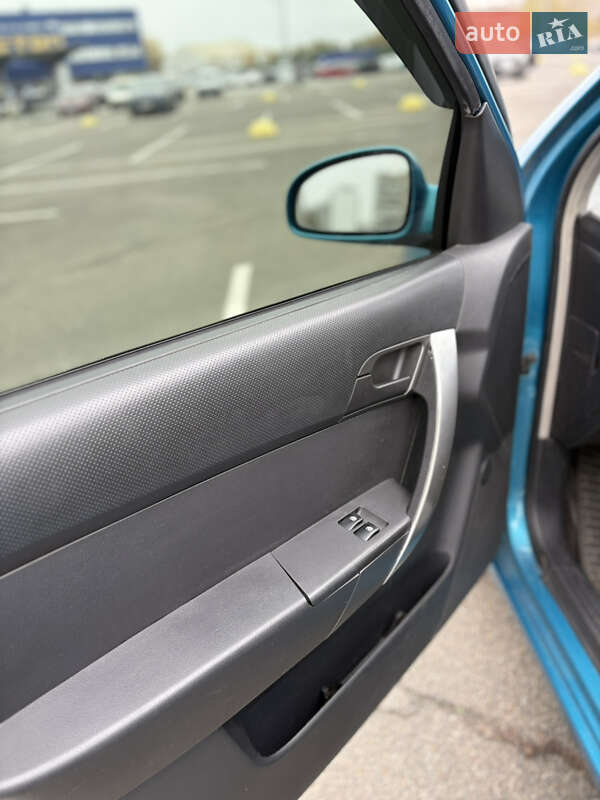 Хетчбек Chevrolet Aveo 2008 в Києві фото 12 Хетчбек Chevrolet Aveo 2008 в Києві