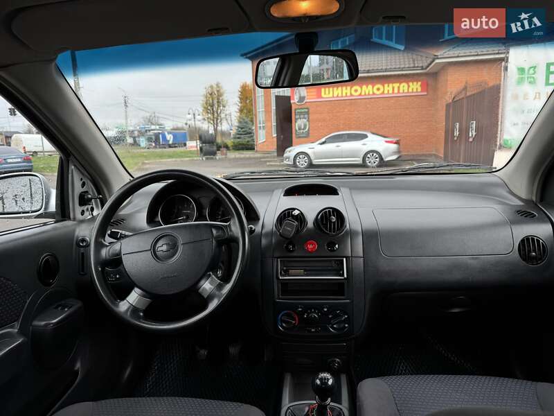 Седан Chevrolet Aveo 2005 в Білій Церкві