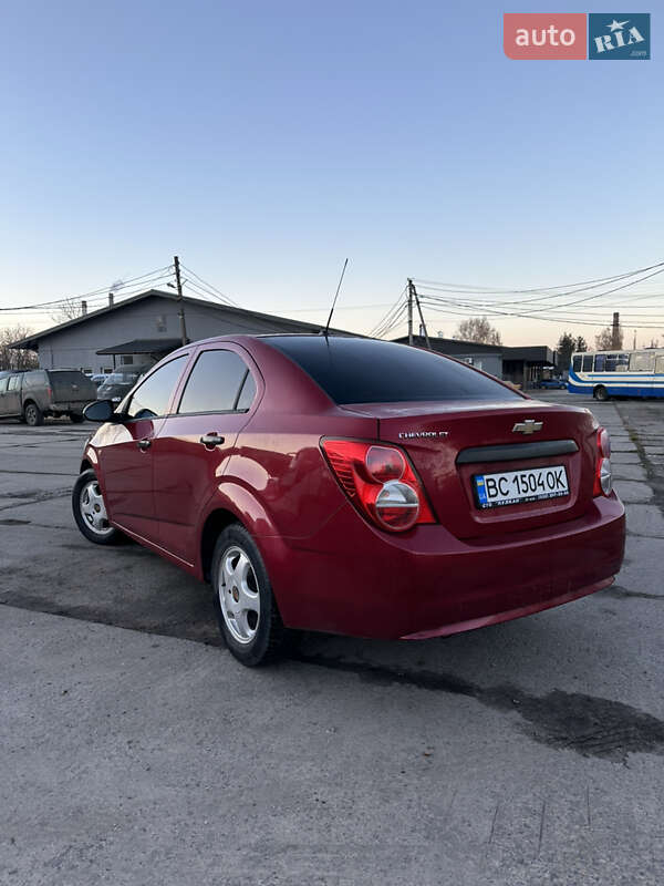 Седан Chevrolet Aveo 2014 в Шептицькому фото 6 Седан Chevrolet Aveo 2014 в Шептицькому