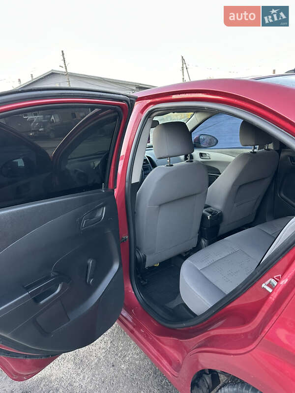 Седан Chevrolet Aveo 2014 в Шептицькому фото 9 Седан Chevrolet Aveo 2014 в Шептицькому