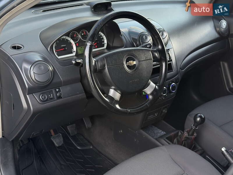 Седан Chevrolet Aveo 2007 в Ивано-Франковске