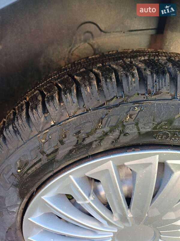 Седан Chevrolet Aveo 2005 в Косові