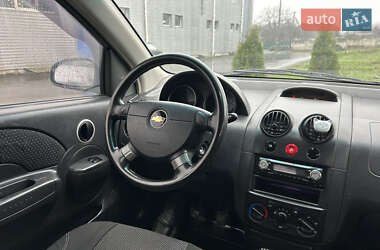 Хэтчбек Chevrolet Aveo 2007 в Малине