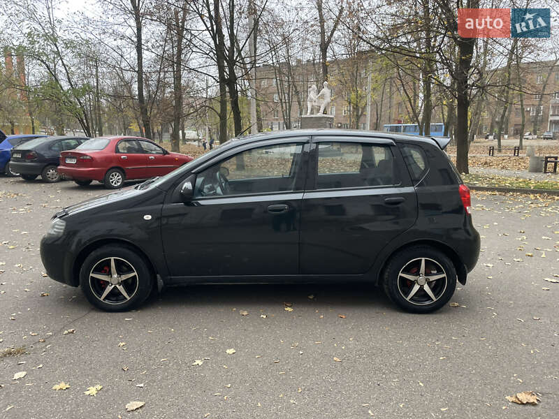Хетчбек Chevrolet Aveo 2008 в Кривому Розі фото 4 Хетчбек Chevrolet Aveo 2008 в Кривому Розі
