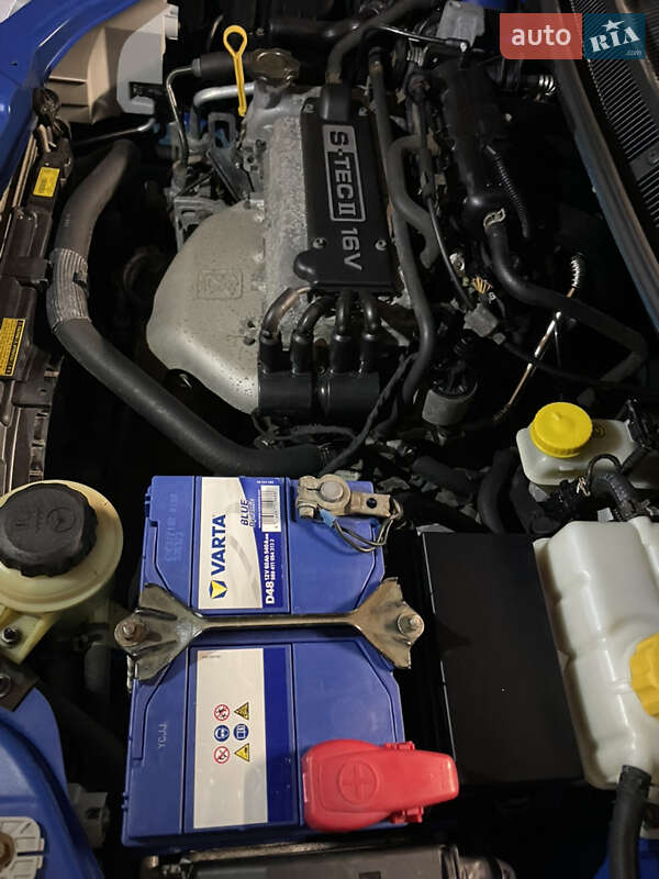 Хэтчбек Chevrolet Aveo 2008 в Желтых Водах