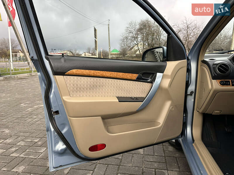 Седан Chevrolet Aveo 2007 в Харкові