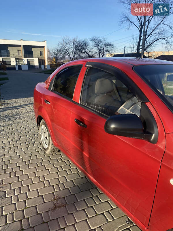 Седан Chevrolet Aveo 2008 в Чорткове