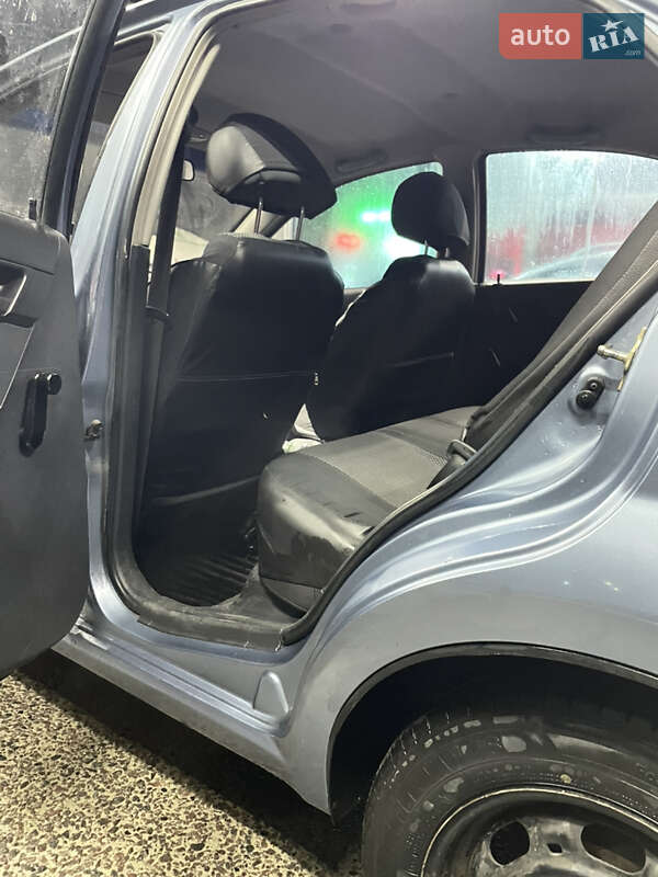 Седан Chevrolet Aveo 2006 в Львове фото 9 Седан Chevrolet Aveo 2006 в Львове