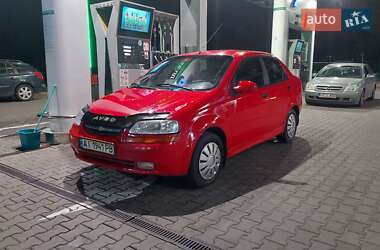 Седан Chevrolet Aveo 2005 в Киеве