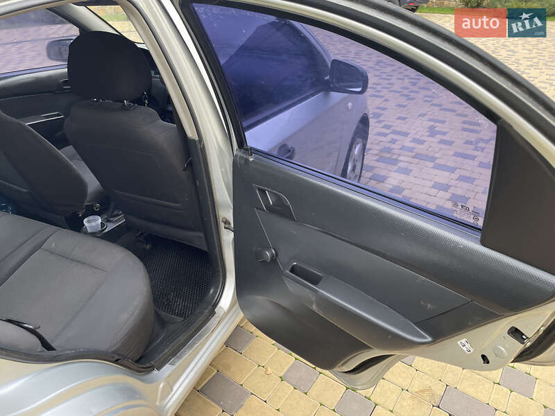Седан Chevrolet Aveo 2008 в Могилів-Подільському фото 16 Седан Chevrolet Aveo 2008 в Могилів-Подільському
