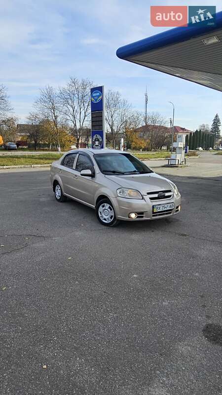 Седан Chevrolet Aveo 2007 в Чемерівцях