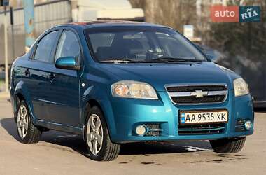 Седан Chevrolet Aveo 2009 в Киеве
