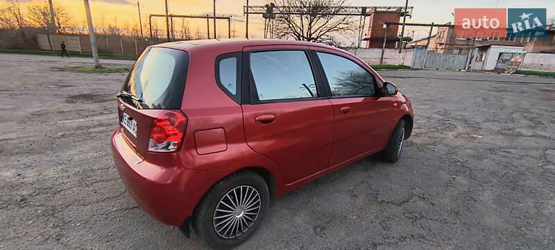 Хетчбек Chevrolet Aveo 2005 в Кривому Розі фото 2 Хетчбек Chevrolet Aveo 2005 в Кривому Розі