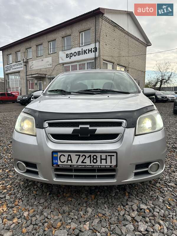 Седан Chevrolet Aveo 2008 в Смеле