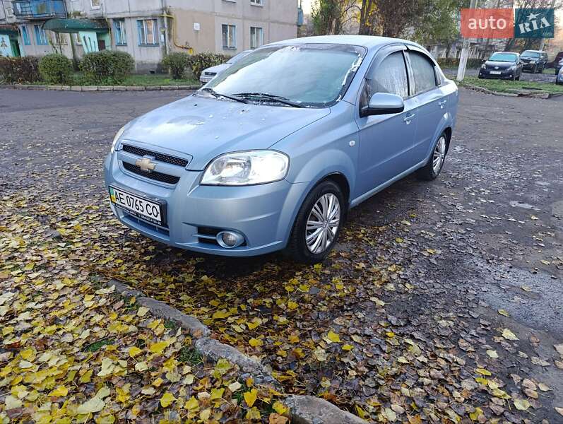 Седан Chevrolet Aveo 2008 в Першотравенске