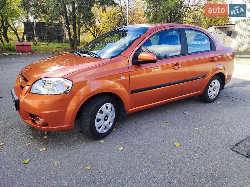 Седан Chevrolet Aveo 2008 в Днепре фото 4 Седан Chevrolet Aveo 2008 в Днепре