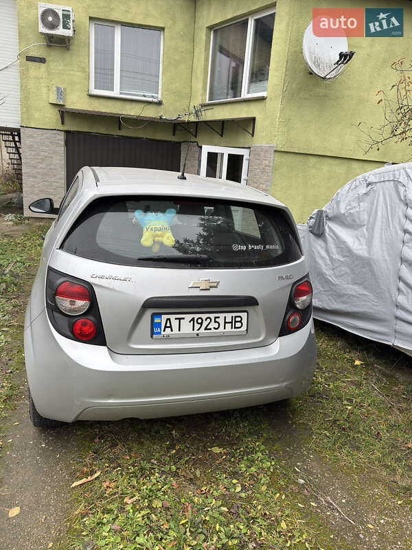 Хэтчбек Chevrolet Aveo 2012 в Ивано-Франковске
