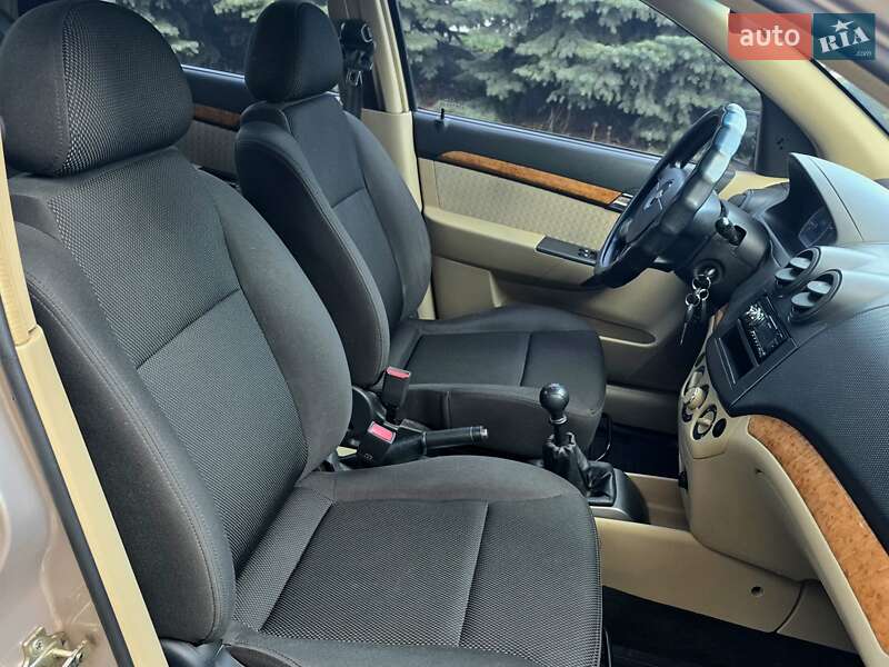 Седан Chevrolet Aveo 2008 в Харькове фото 25 Седан Chevrolet Aveo 2008 в Харькове